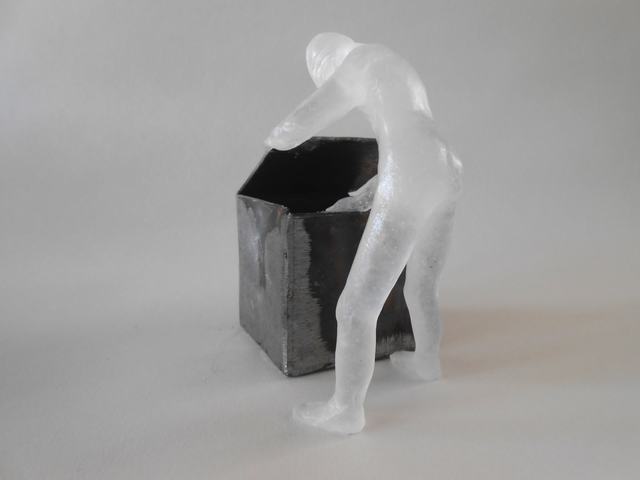 Coming out of the box - foto: Kristel Van Lent