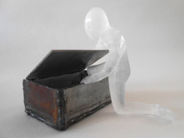 Coming out of the box - foto: Kristel Van Lent